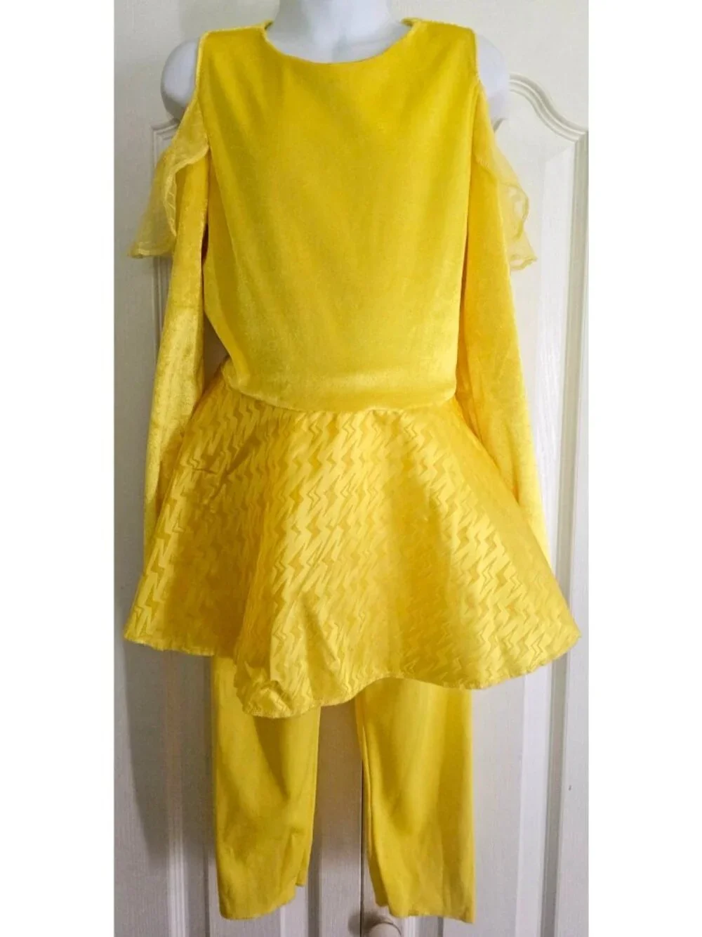 Pokemon Pikachu Deluxe Costume Girls 4-6x Dress Headband Tail Disguise Kids